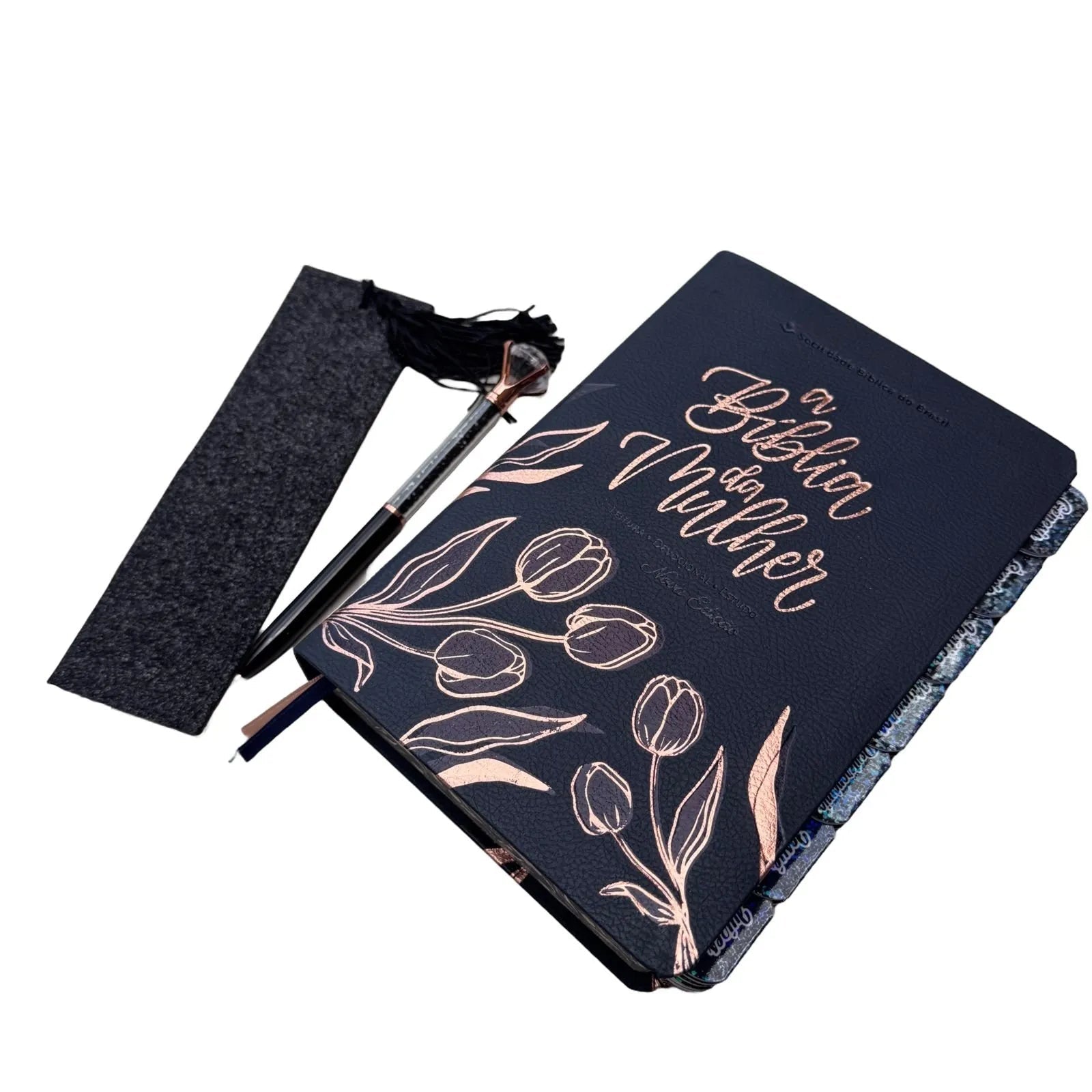 Bíblia de Estudo Mulher Preta Arc com Abas Preta Gliter Sbb